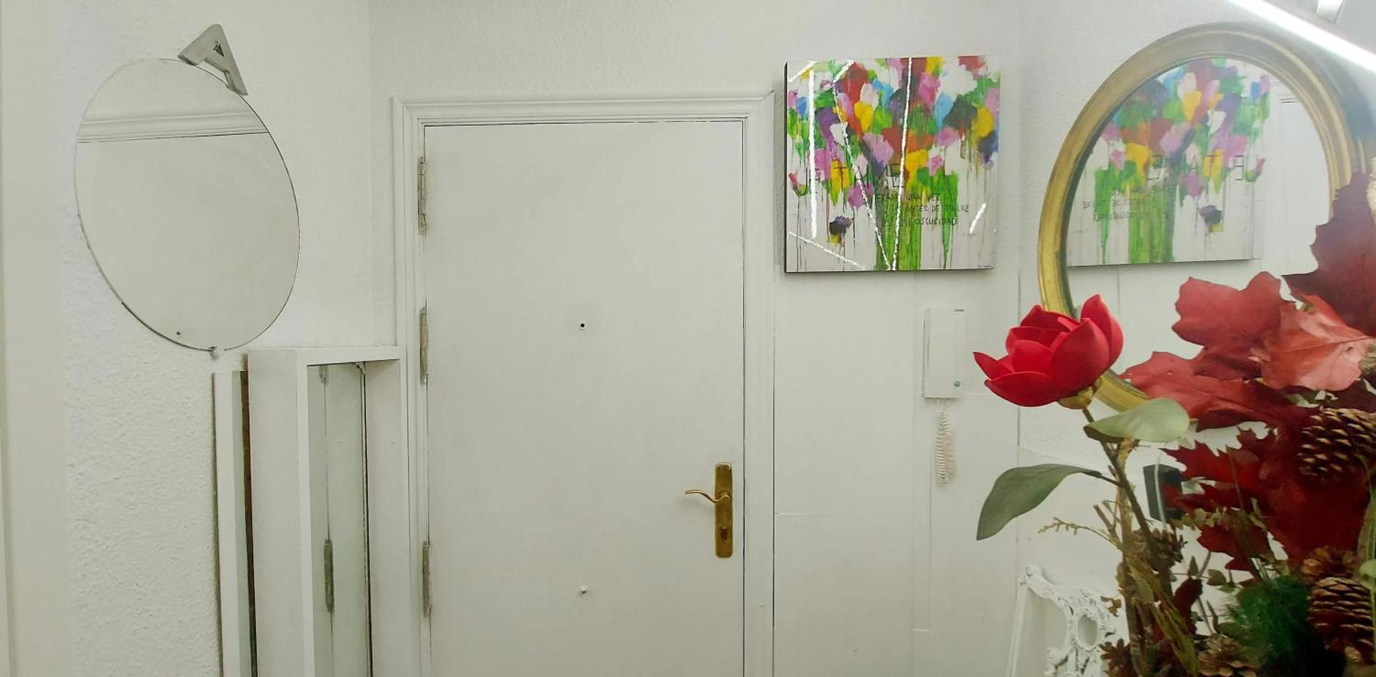 Modern Apartment In Alacant 60M² Wheelchair Accessible Alicante Buitenkant foto